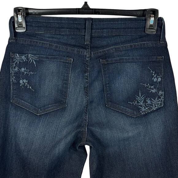NYDJ SZ 8 Bootcut Jeans Stretch Mid-Rise Embroidered Rhinestones Zip Lift-Tuck - Picture 5 of 14